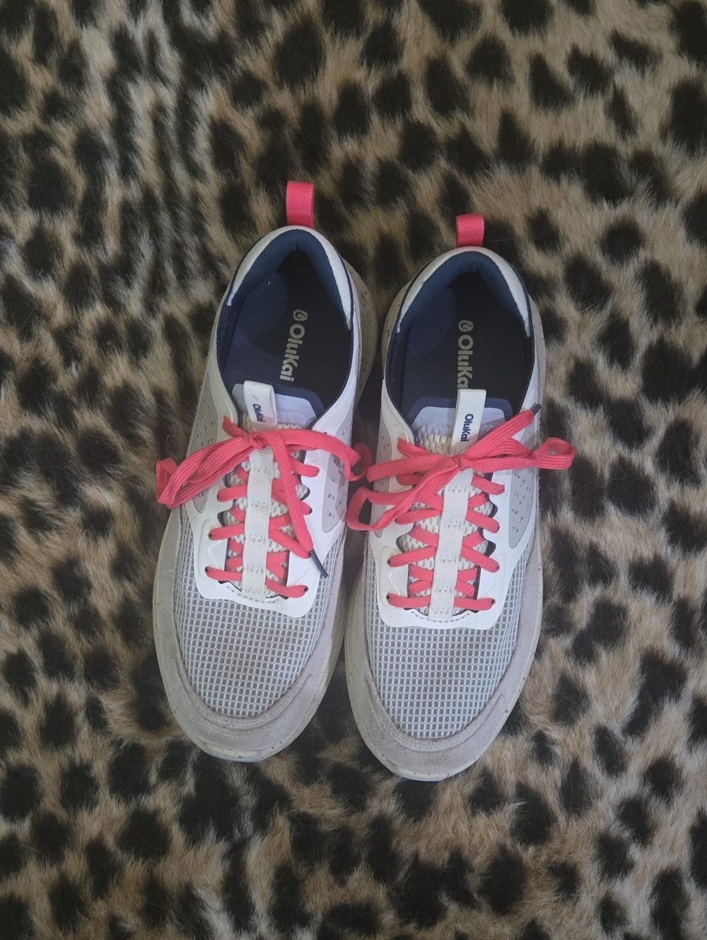 OluKai Kids White Sneakers with Pink Laces and Navy Insoles